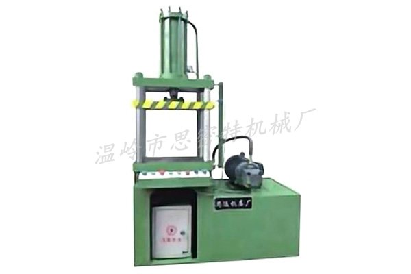 乐玩在线注册扩口机.jpg